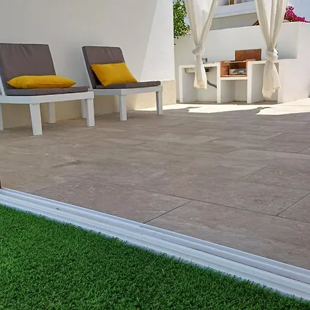 Esmeralda Villa