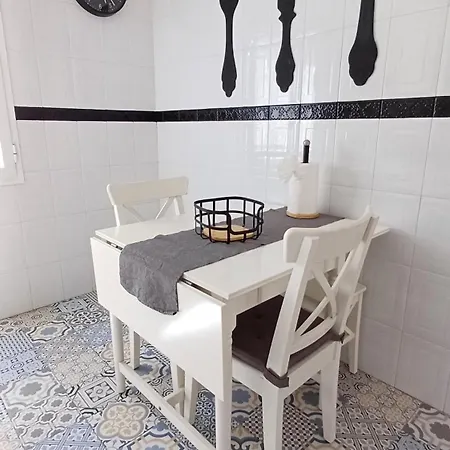 Esmeralda Villa Tías