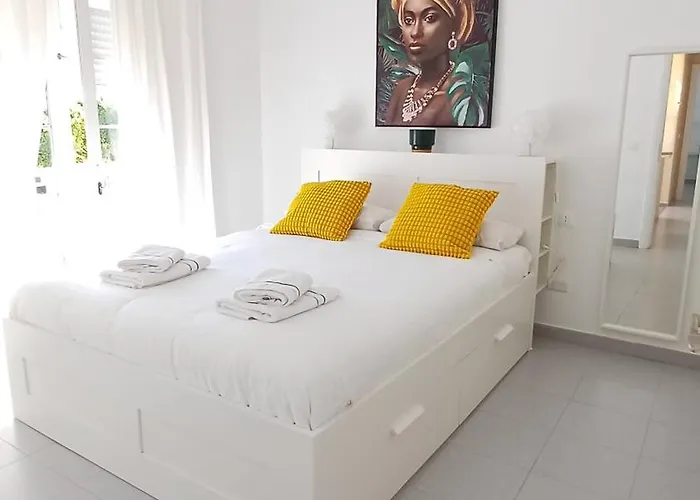 Esmeralda Villa
